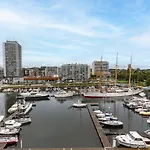 Casiola - Luminous Family With Magnificent View Apartment