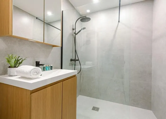 Huswell - Luminous Family With Magnificent View Apartment *